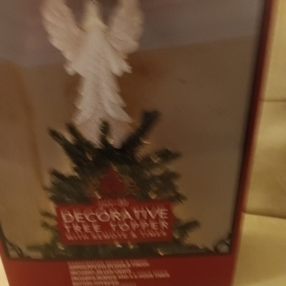 Decorative Tree Topper w/remote & timer - Picture 2 of 6